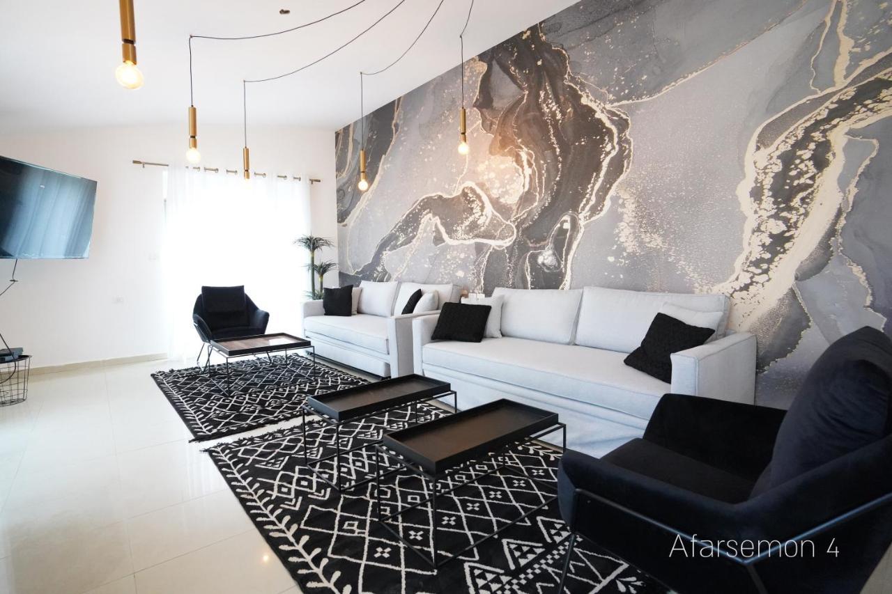 Yalarent Afarsemon Apartments With Pool - For Families & Couples Ейлат Екстериор снимка