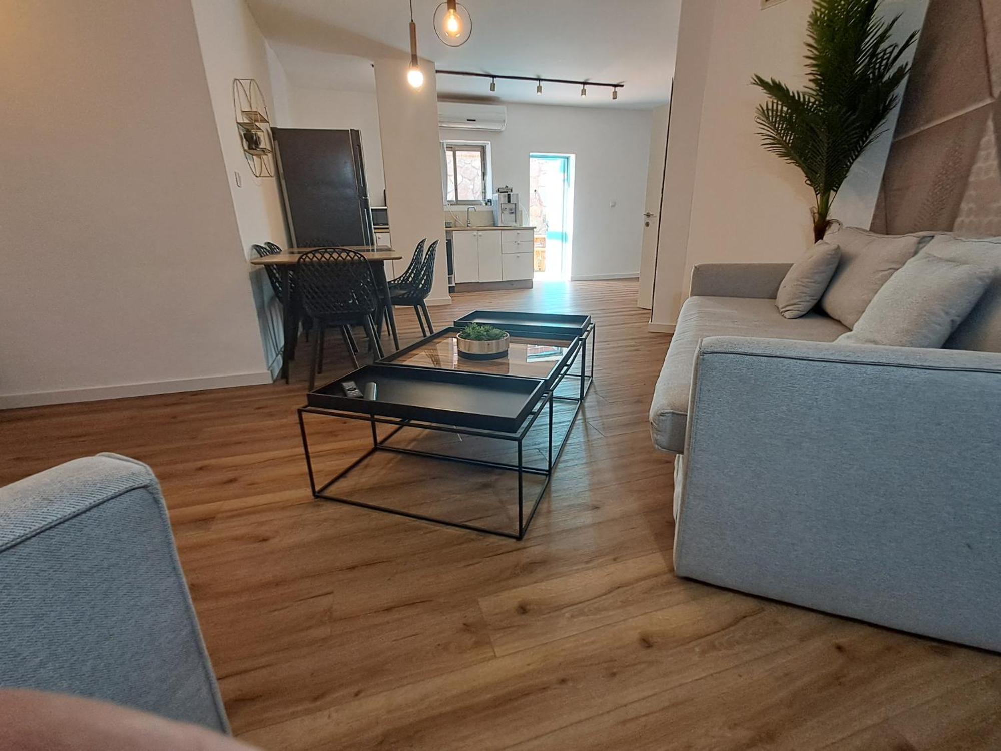 Yalarent Afarsemon Apartments With Pool - For Families & Couples Ейлат Екстериор снимка